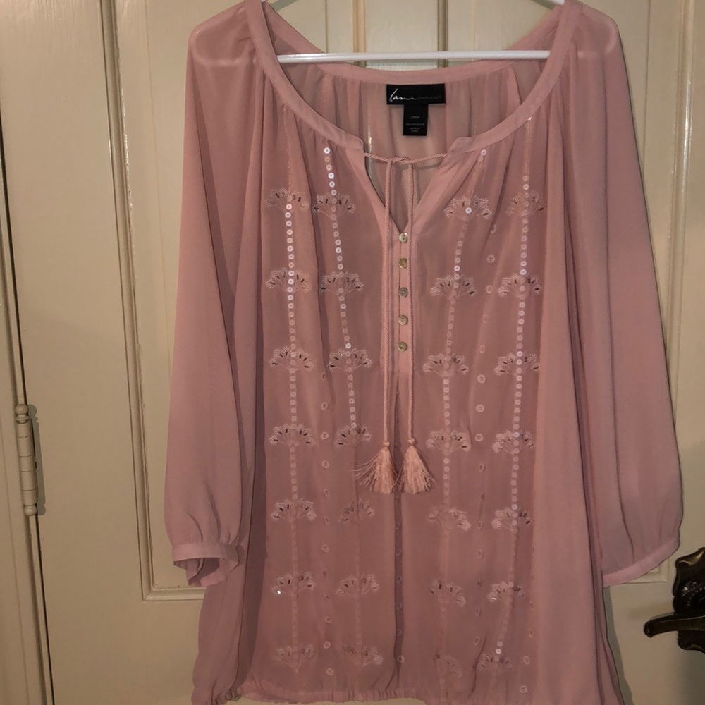 Women’s size 22/24 Beautiful, beaded top